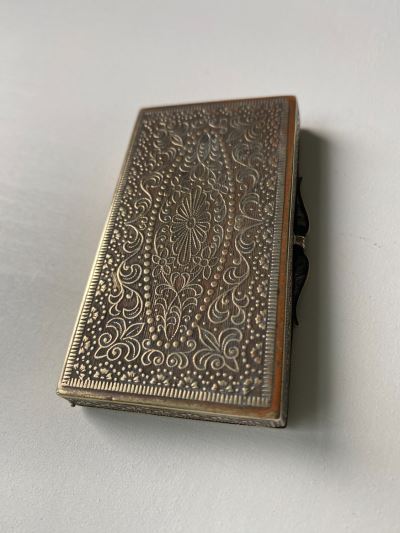 Anglo-Indian cigarette box with intricate raised design 