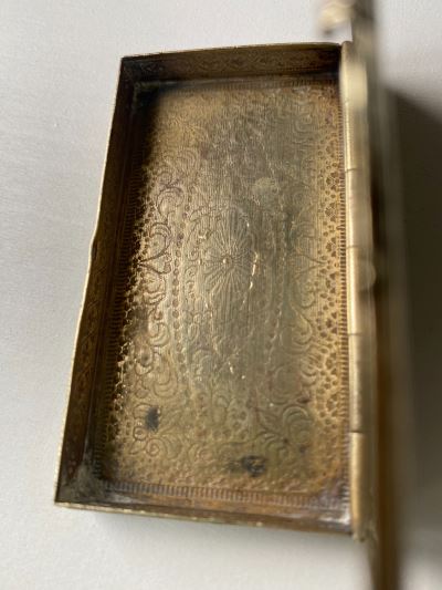 Anglo-Indian cigarette box with intricate raised design 