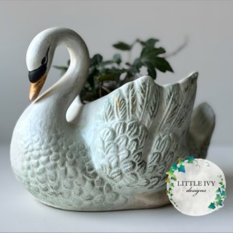 Swan Planter