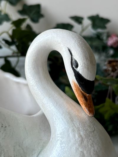 Swan Planter